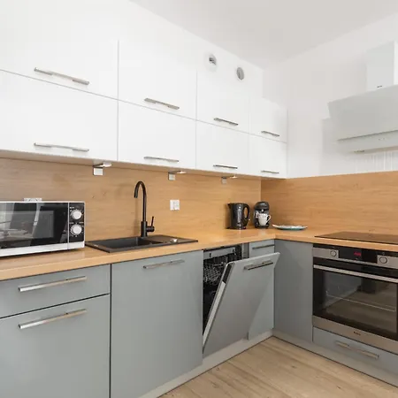 Mazowiecka Park By Renters Appartamento