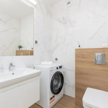 Mazowiecka Park By Renters Appartamento